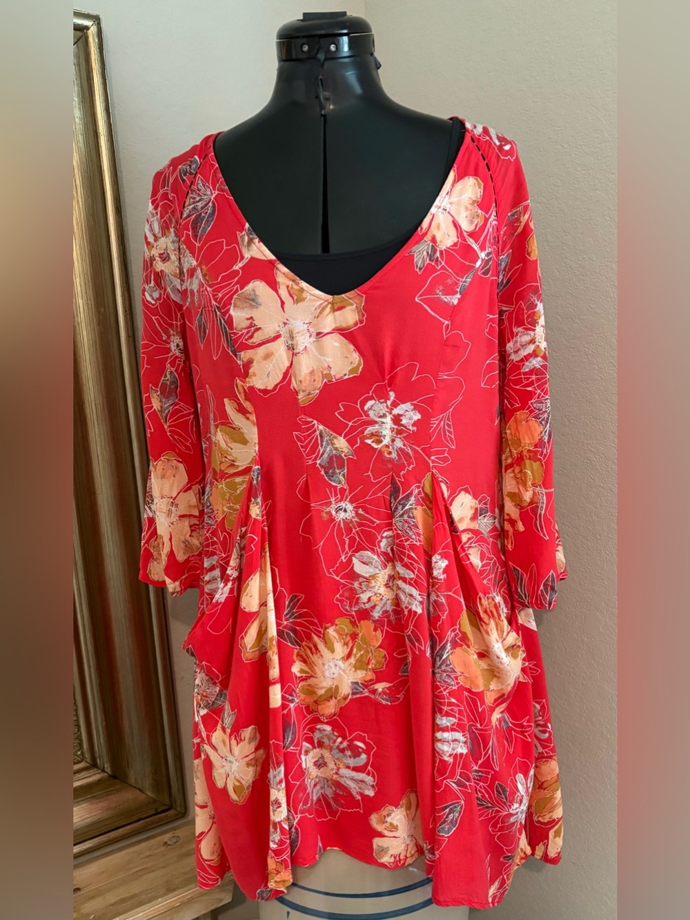 Free People “ All Eyes On You” Women’s Mini Red Swing Dress Size 0